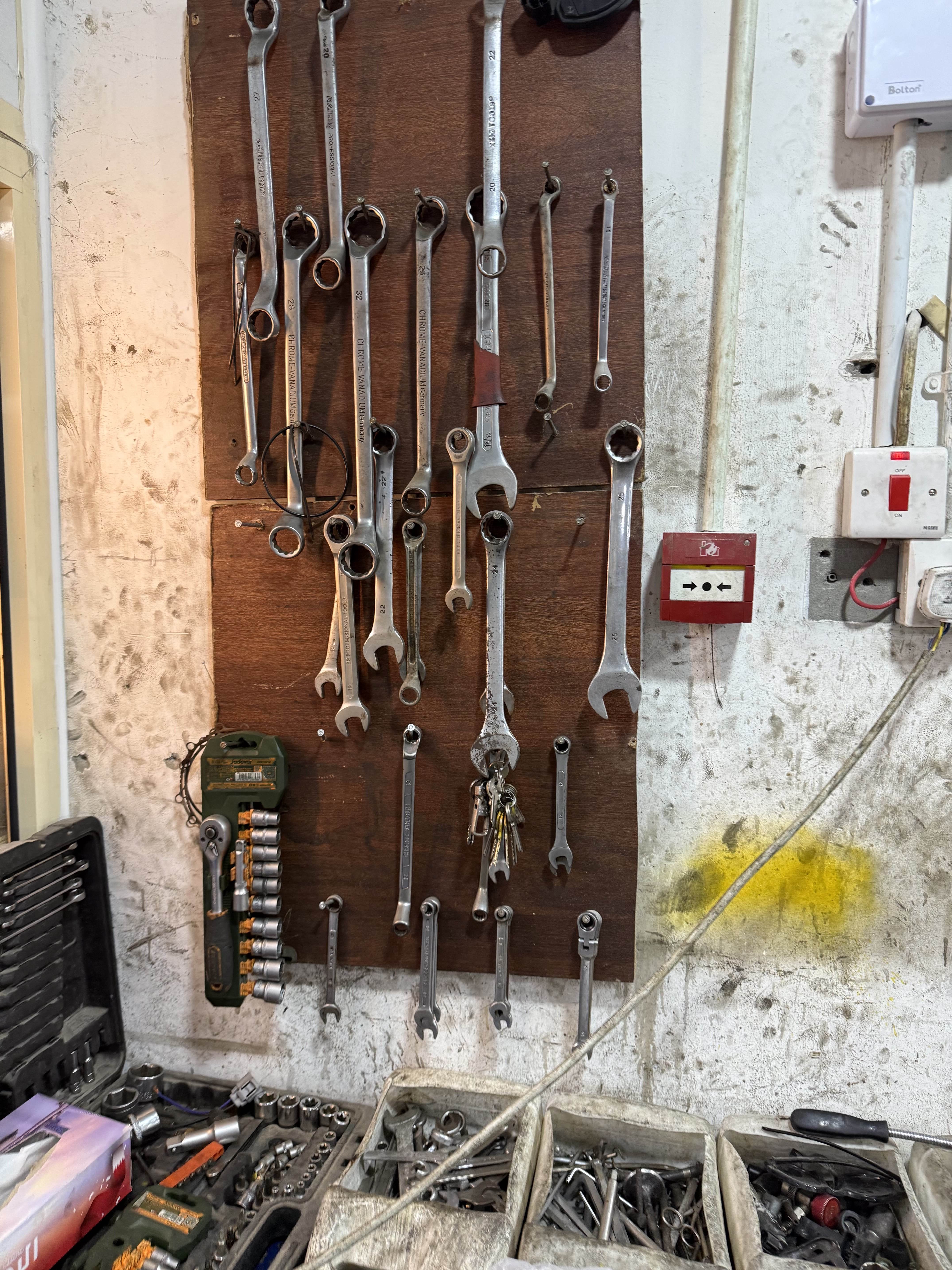 Garage photo
